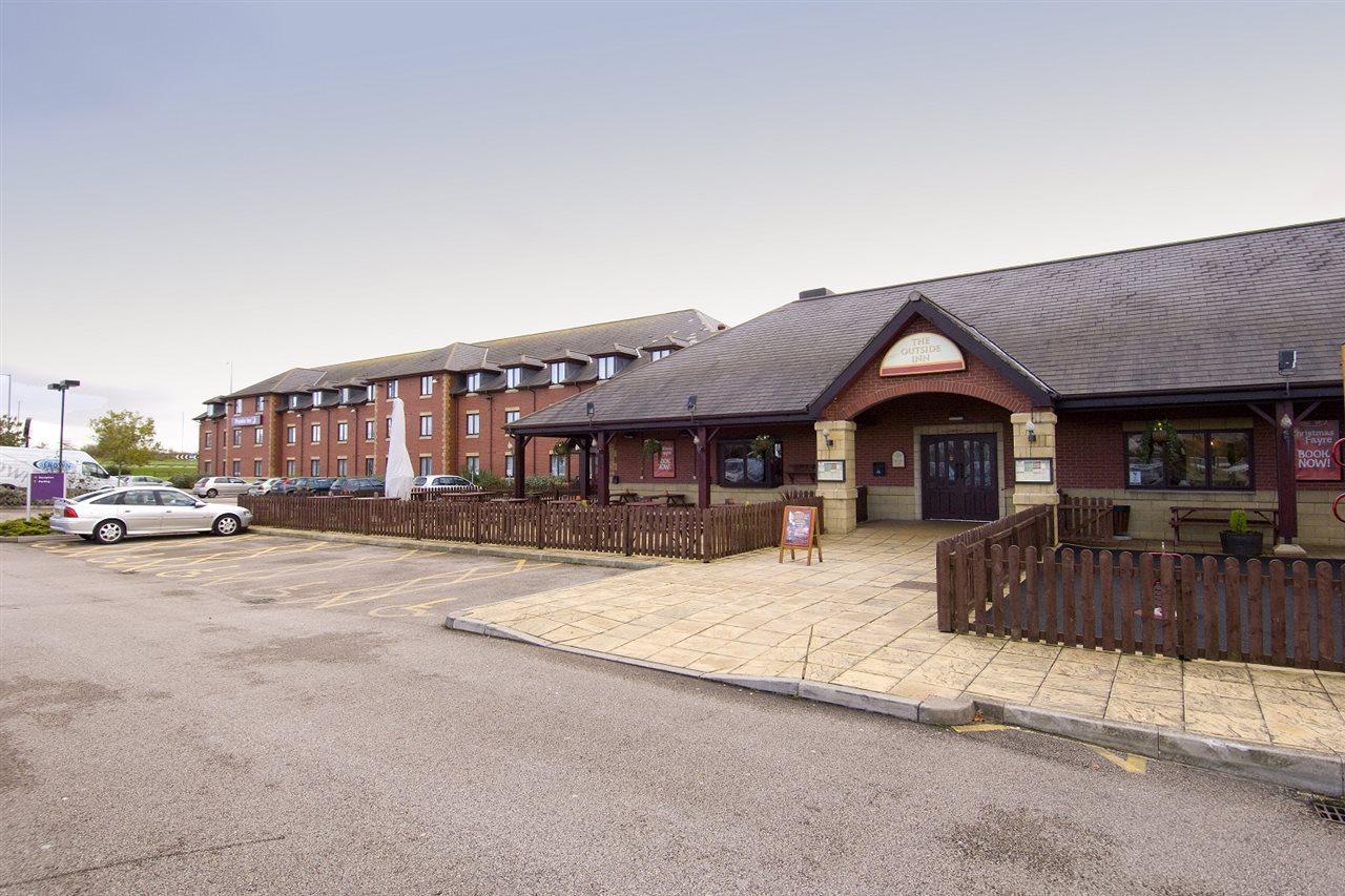 Premier Inn Blackpool East Eksteriør billede