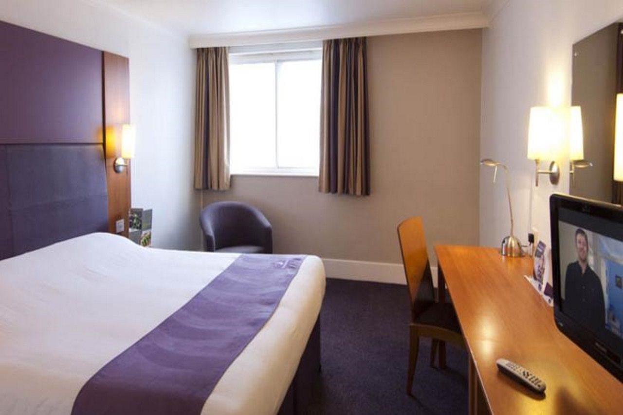 Premier Inn Blackpool East Eksteriør billede